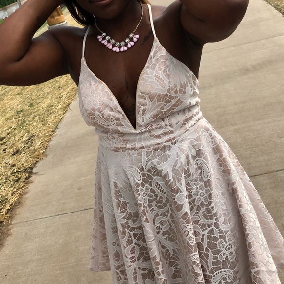 Lace Dress - Picture 3 of 3